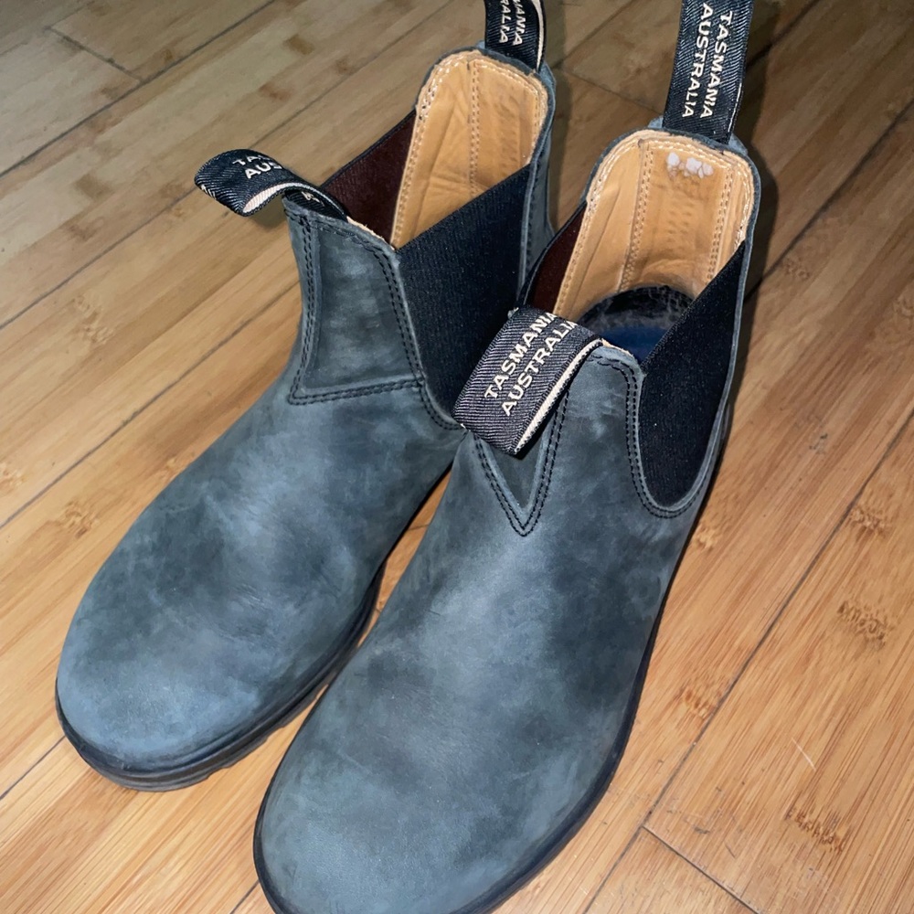 Black Blundstone boots 6.5